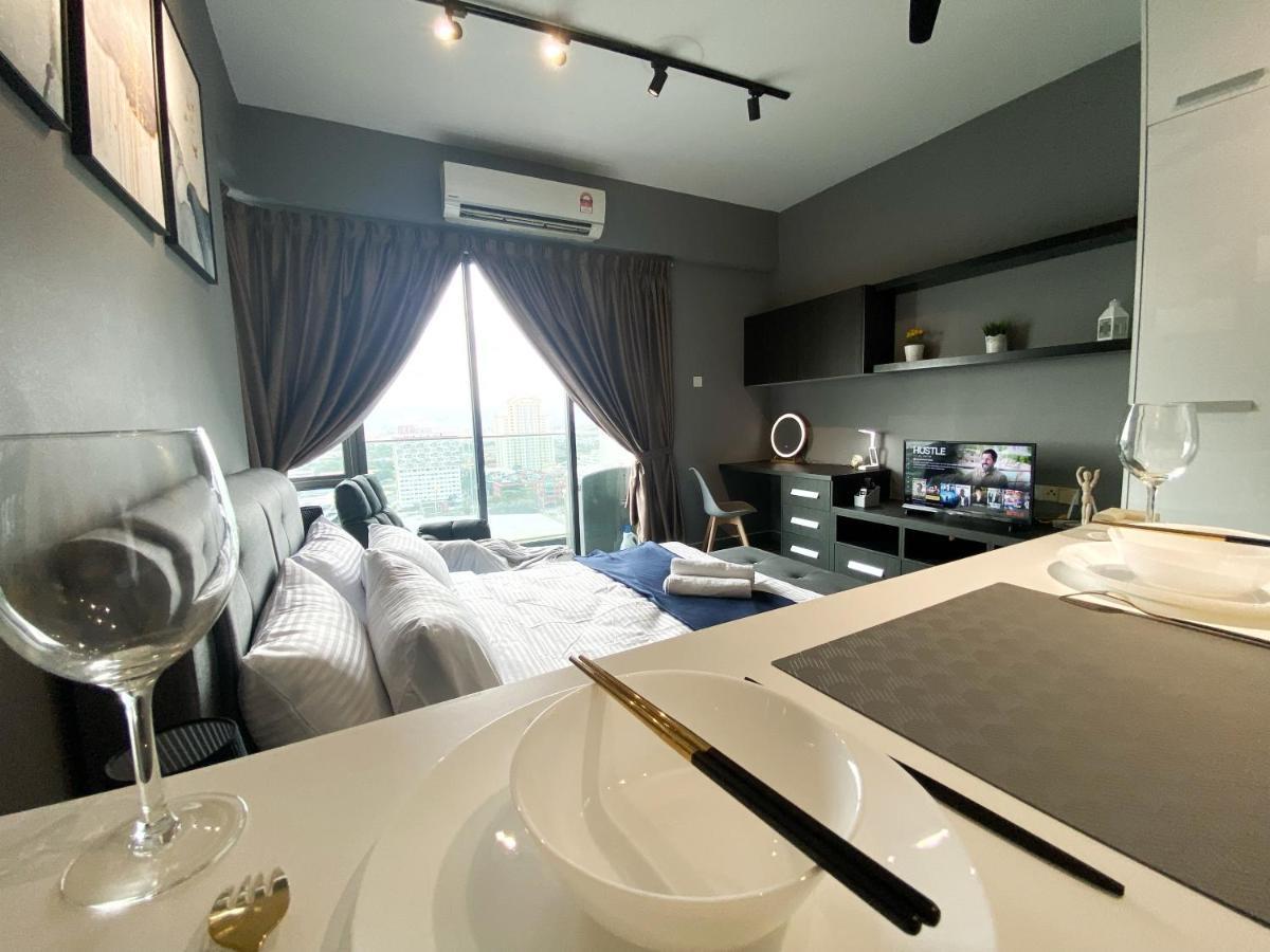 Lily & Loft - The Grand Sofo, Petaling Jaya Exterior foto